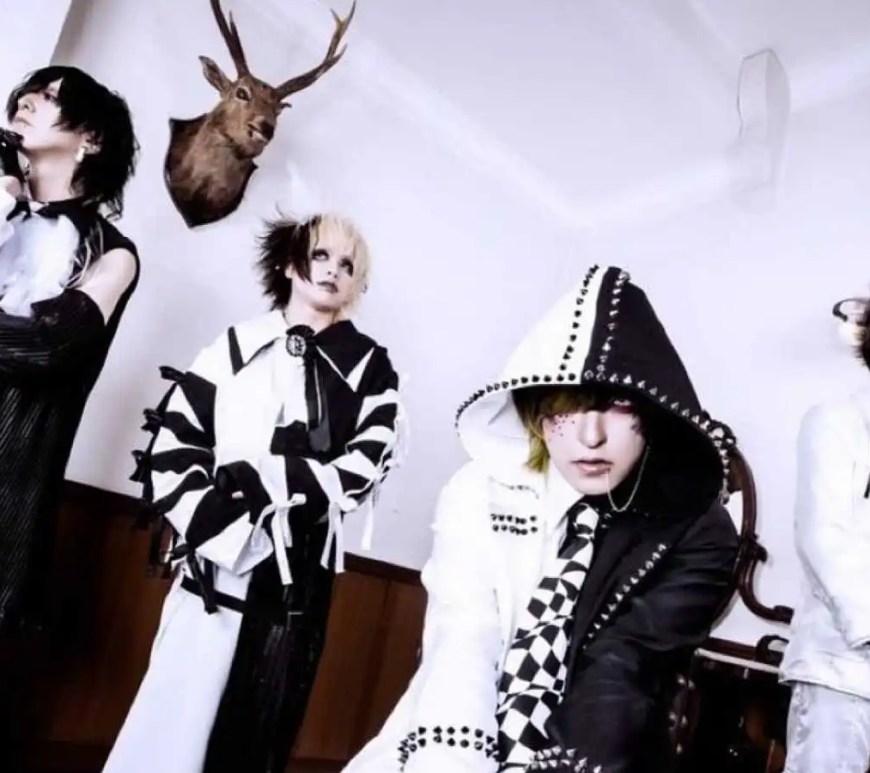 © XaaXaa. All rights reserved.