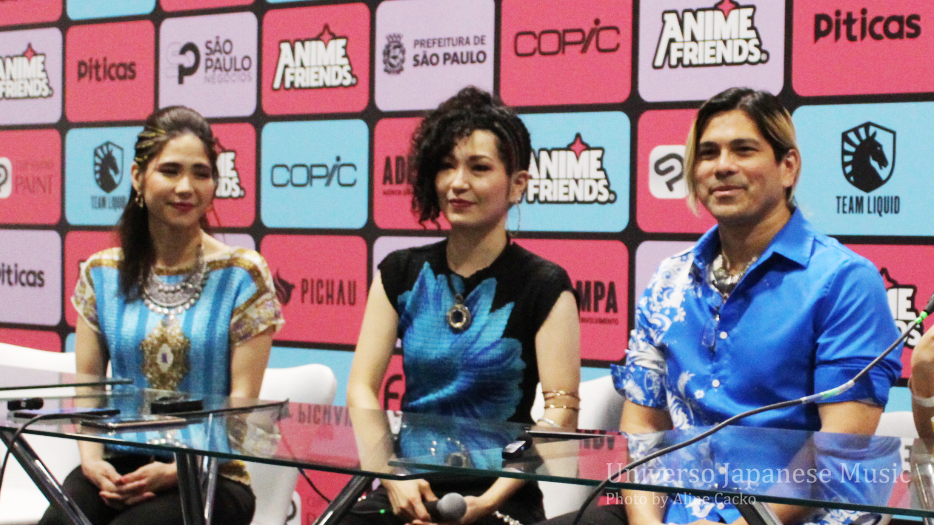 Coletiva de Imprensa AF25: AKINO with bless4 – Universo Japanese Music