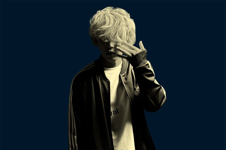 Akiyama Kiro (秋山黄色)