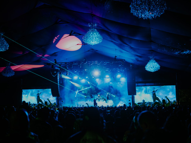 Photo by Hiroya Brian