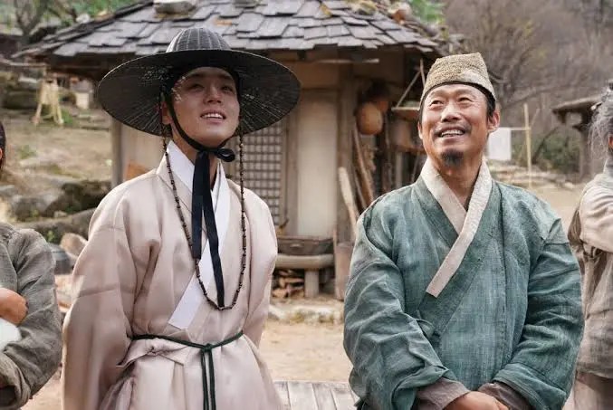 Um cartaz de "The King's Warden" está exposto em um cinema de Seul em 8 de março. YONHAP